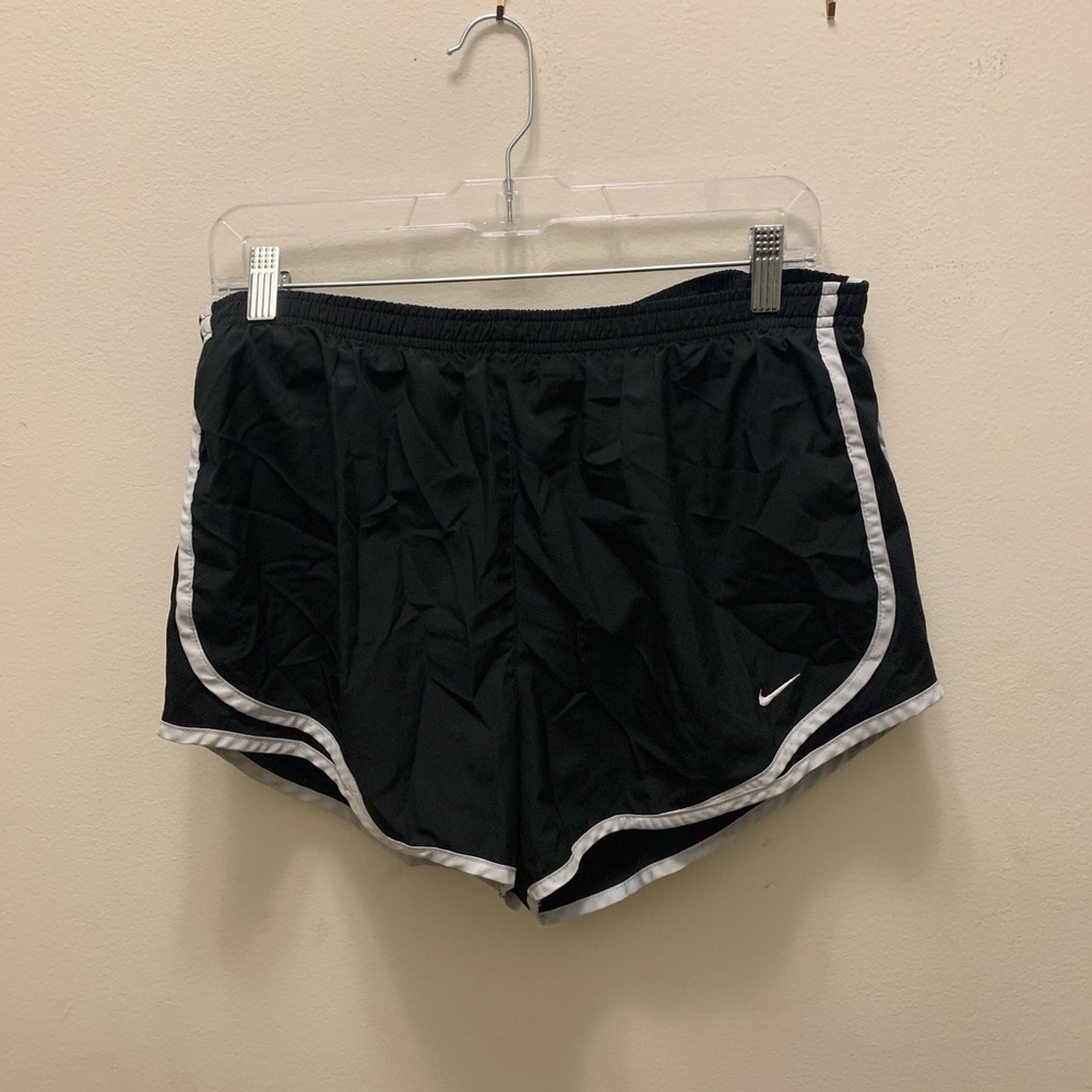 Black nike shorts